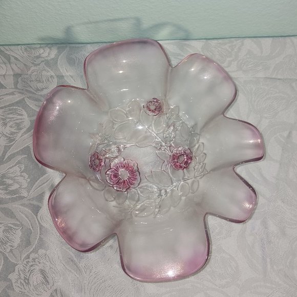 Fluted Double Bowl Serving Dish and Medium Fluted Serving Bowl - Picture 5 of 6